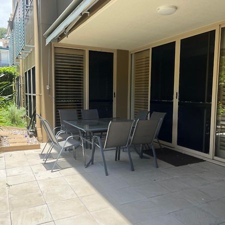 The Village Holiday Apartments At Burleigh Heads Gold Coast Extérieur photo