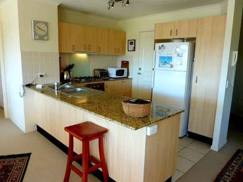 The Village Holiday Apartments At Burleigh Heads Gold Coast Extérieur photo